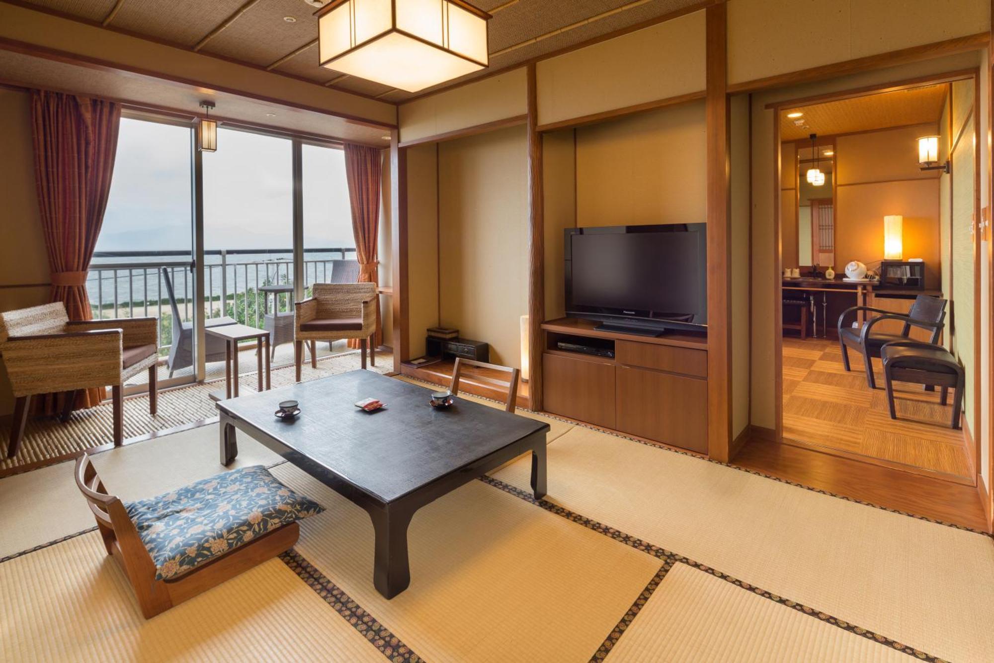 Hotel Koran no Yu Kinkouro Ibusuki Habitación foto