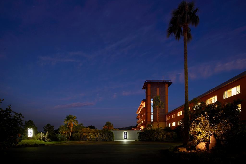 Hotel Koran no Yu Kinkouro Ibusuki Exterior foto